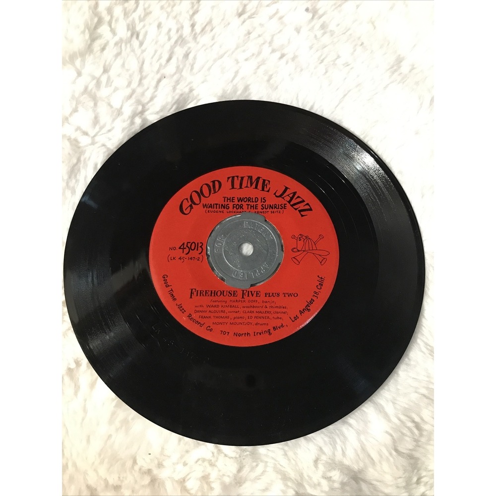 45 RPM Firehouse Five Tiger Rag/ The World Is Waiting For The Sunrise *Disney